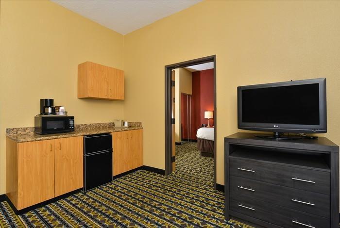 Comfort Suites Monroe Exterior foto